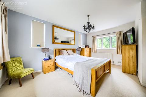 47 Ashlawn Crescent, Solihull, B91 1PS