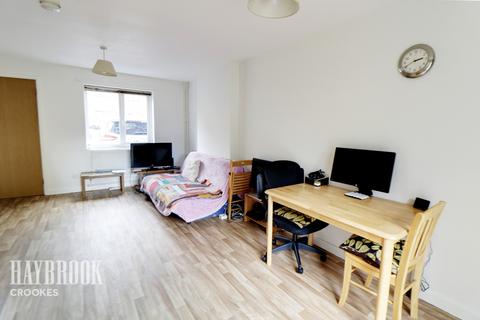 15 Broom Green, Sheffield, S3 7XF