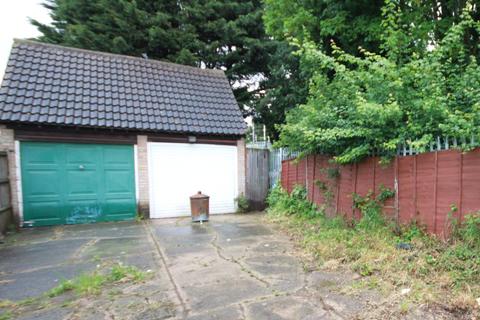 17 Runnymede Road, Stanford-le-hope, SS17 0JY