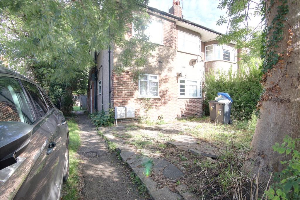 Gordon Road, Enfield, EN2 2 bed £325,000