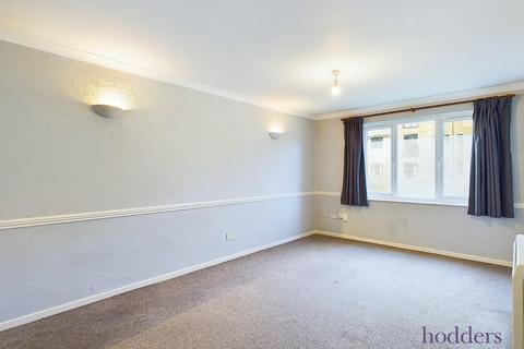 1 bedroom apartment to rent, Gresham Court, Cherry Orchard, Staines-upon-Thames, Surrey, TW18