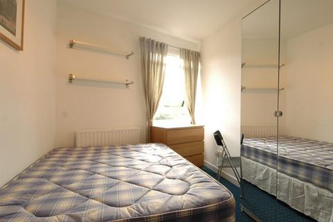 undefined, Old BellGate Place, London E14