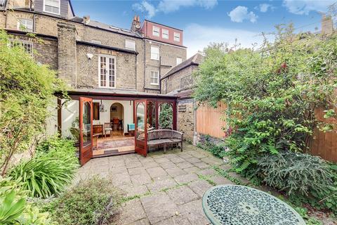 5 bedroom terraced house to rent, Anhalt Road, Battersea Park, London