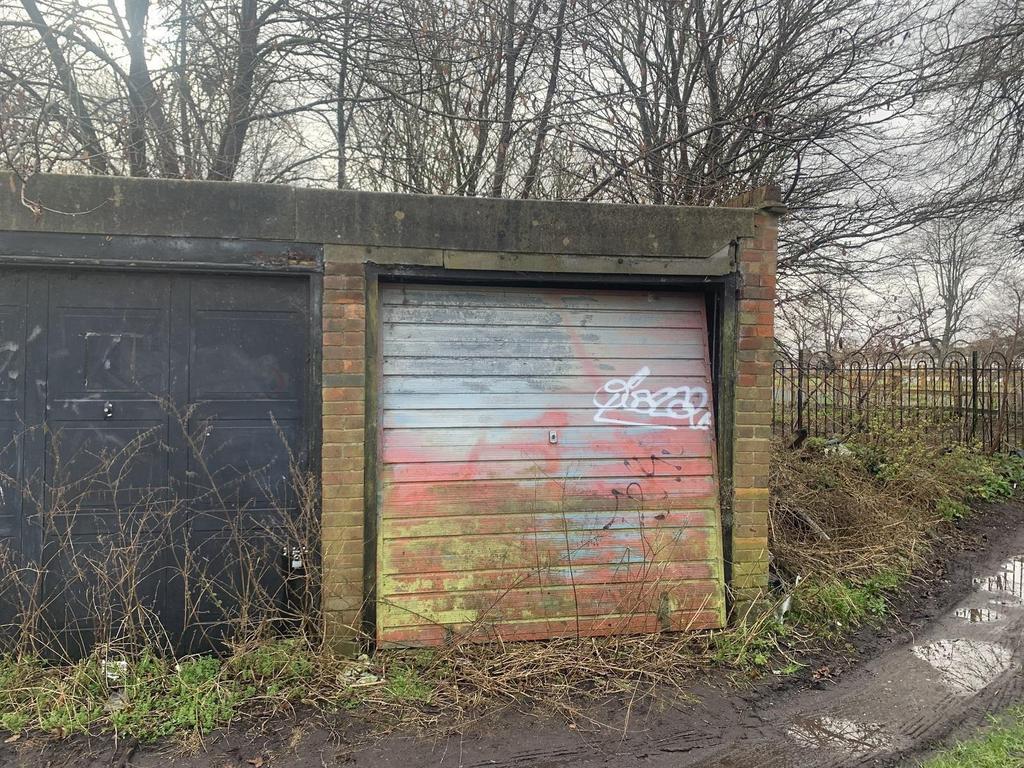 Garage at Latchmere Lane, Kingston... House £18,000