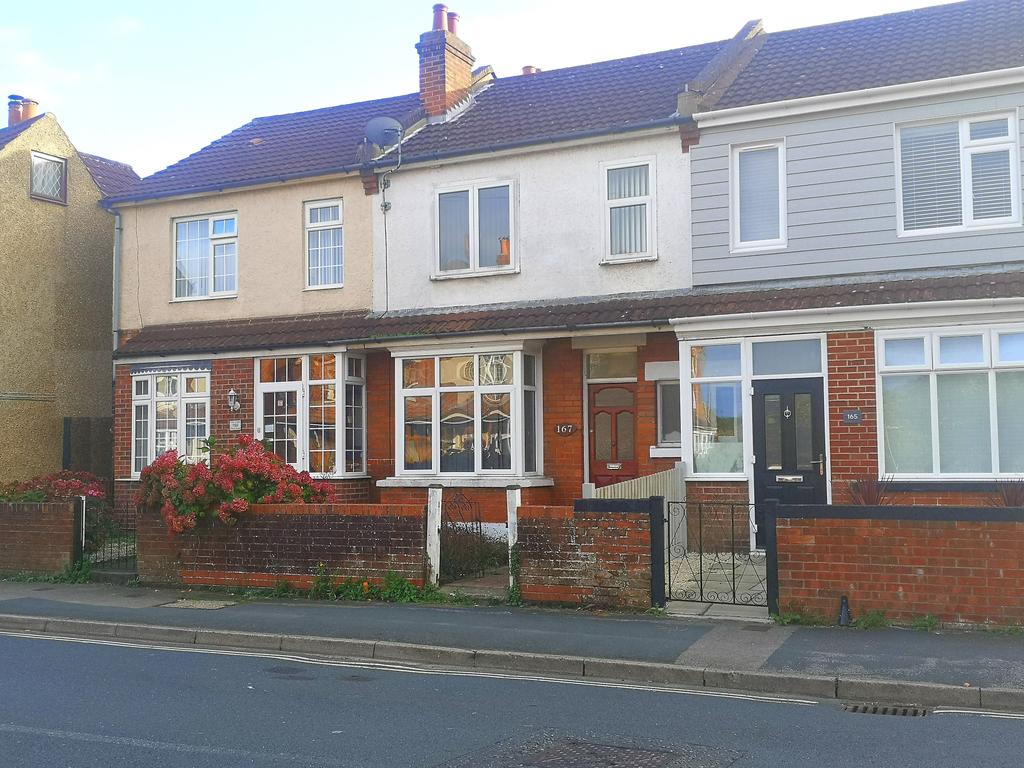 Elson Road, Gosport PO12 2 bed terraced house £220,000