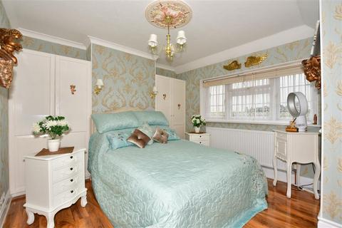 71 Moat Lane, Erith, DA8 2ND