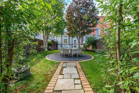 Worsley House Clifton Down Road, Bristol, BS8 4AG
