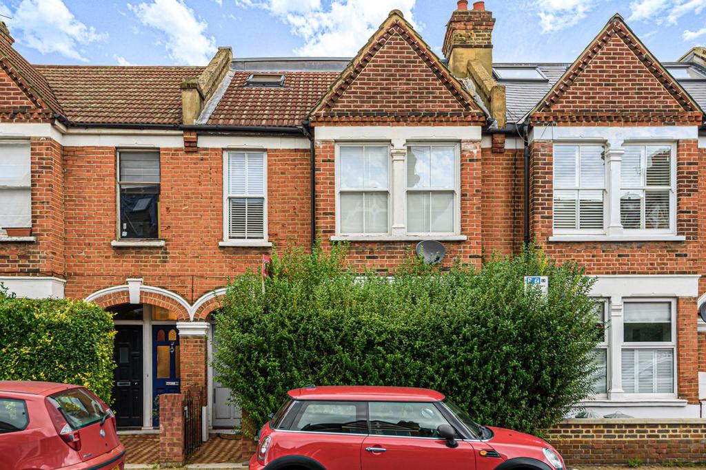 Penwith Road, Earlsfield 3 bed £550,000