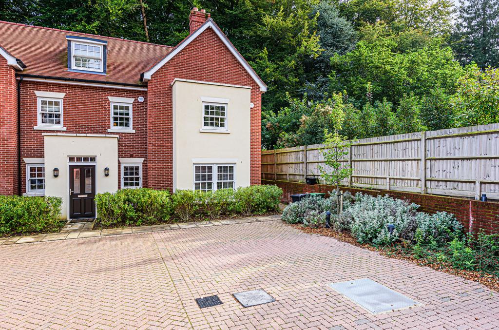 Chilbolton Avenue, Winchester... 4 bed end of terrace house £790,000