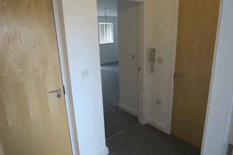 1 bedroom flat to rent, Chapel Corner, Moss LL11