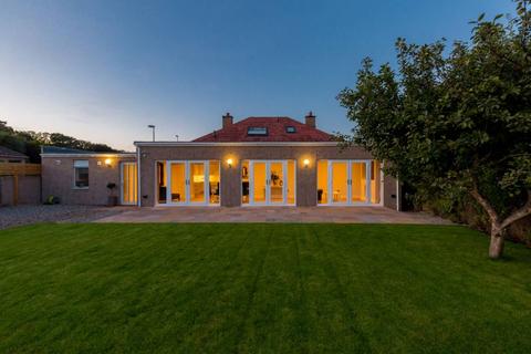 35 Lasswade Road, Dalkeith, EH22 3EE
