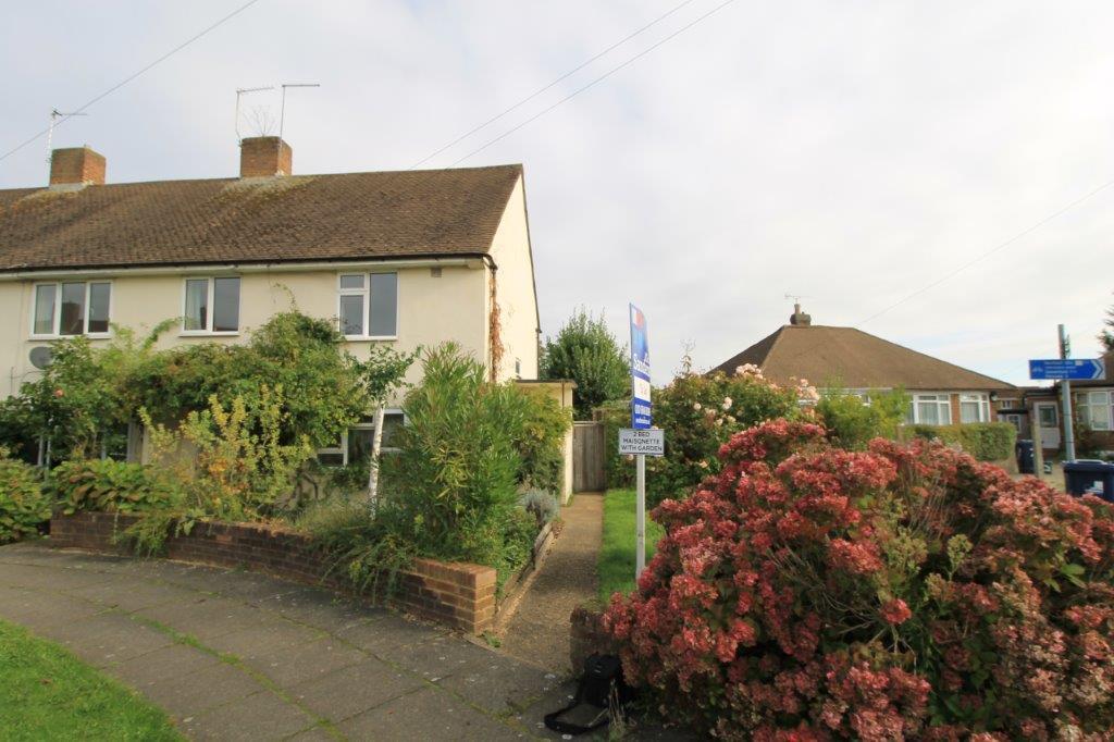 Parkfield Road, Northolt UB5 2 bed £1,250 pcm (£288 pw)