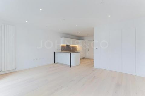 Studio to rent, Laker House, Royal Wharf, London, E16