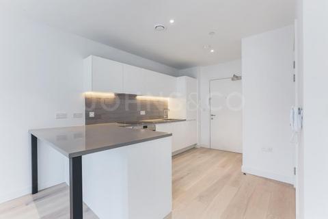 Studio to rent, Laker House, Royal Wharf, London, E16