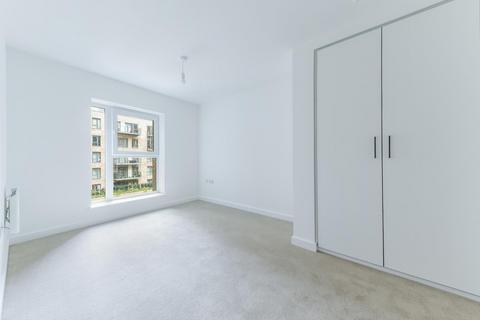 2 bedroom apartment to rent, Fermont House, Beaufort Sqaure, Colindale, NW9