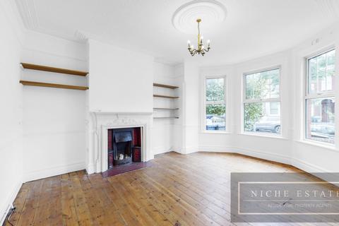 5 bedroom semi-detached house to rent, Station Road, Finchley Central, N3