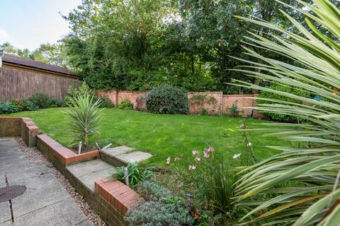 12 Hurst Close, Chandler's Ford, Eastleigh, SO53 3PA