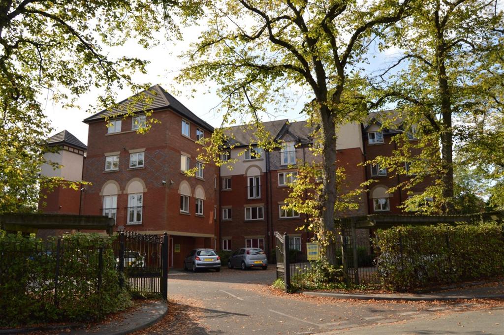 Prestbury Court, Longley Road, Worsley Manchester 2 bed flat £650 pcm