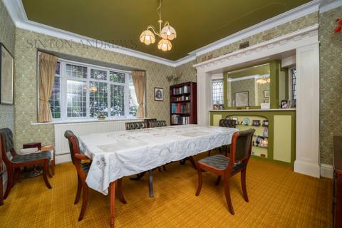5 Mortimer Road, London, W13 8NG