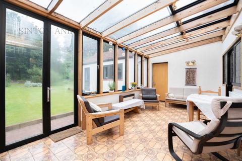 5 Mortimer Road, London, W13 8NG