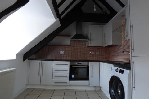 1 bedroom flat to rent, Queen Street, Colchester CO1