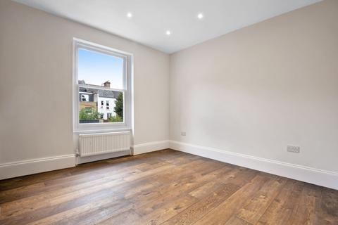 2 bedroom apartment to rent, Birchington Road, Crouch End, N8