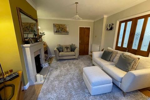 8 Grasscroft, Northampton, NN2 8QH