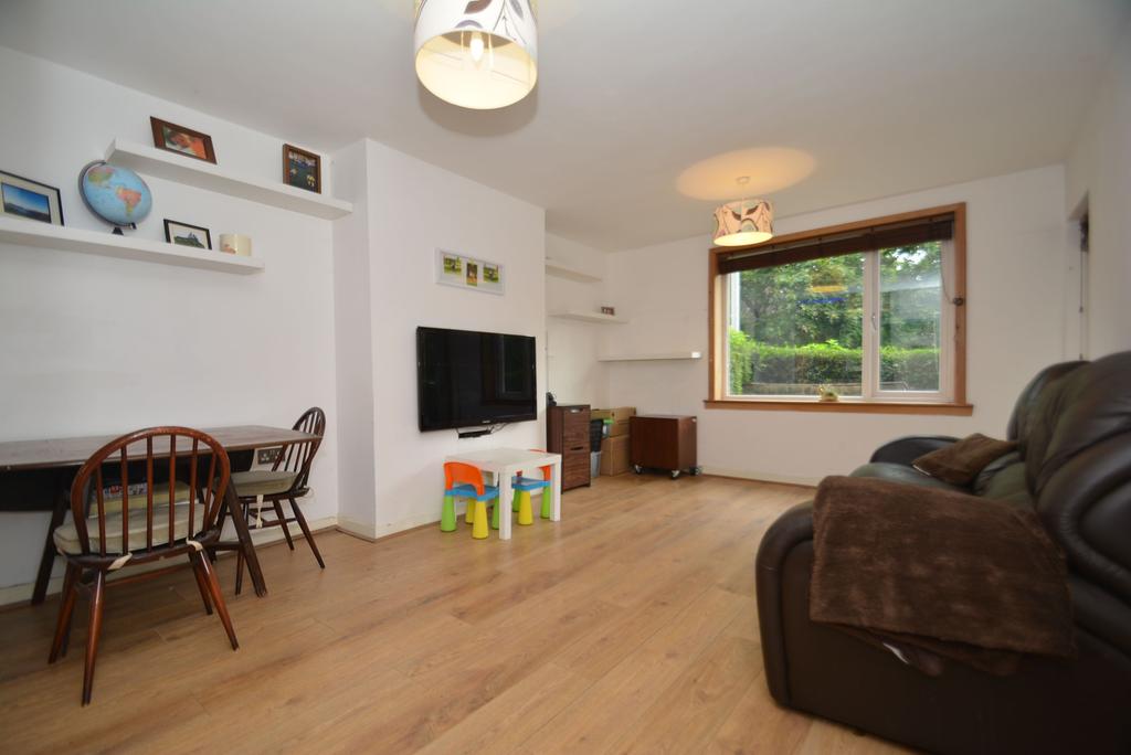 0/2 43 Mingarry Street, GLASGOW, G20 8NW 2 bed ground floor flat £139,995