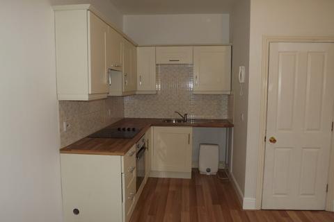 1 bedroom flat to rent, Felixstowe Road, Ipswich, IP3
