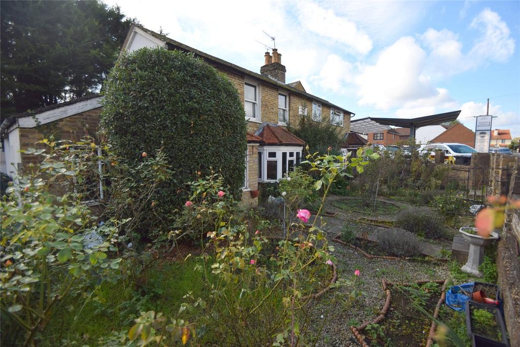 & 26 Victoria Street, Englefield 8 Bed Semi-detached House - £750,000