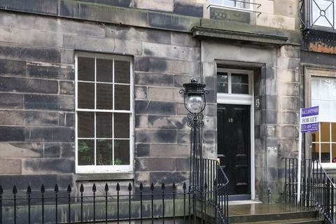 4 bedroom flat to rent - Rutland Square, Edinburgh, EH1