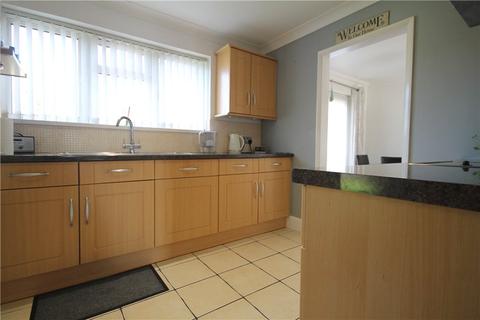 40 Applegarth Avenue, Guildford, GU2 8LY