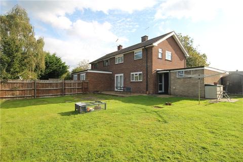 40 Applegarth Avenue, Guildford, GU2 8LY