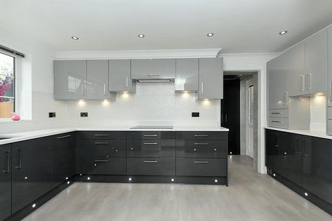 18 Merlin Close, Sittingbourne, ME10 4TY