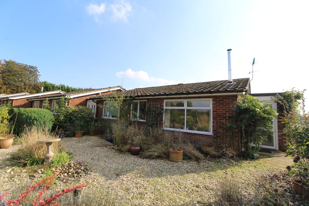 Wickham Market, Nr Woodbridge, Suffolk 3 bed detached bungalow £345,000