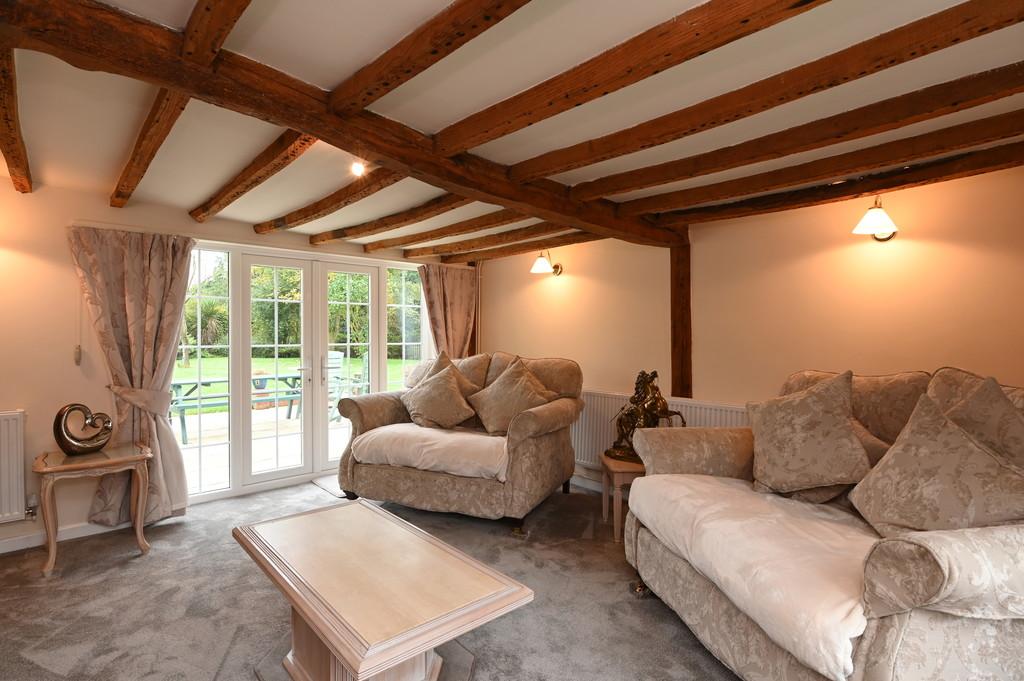Battlesea Green, Stradbroke, Near Eye, Suffolk 4 bed cottage £775,000