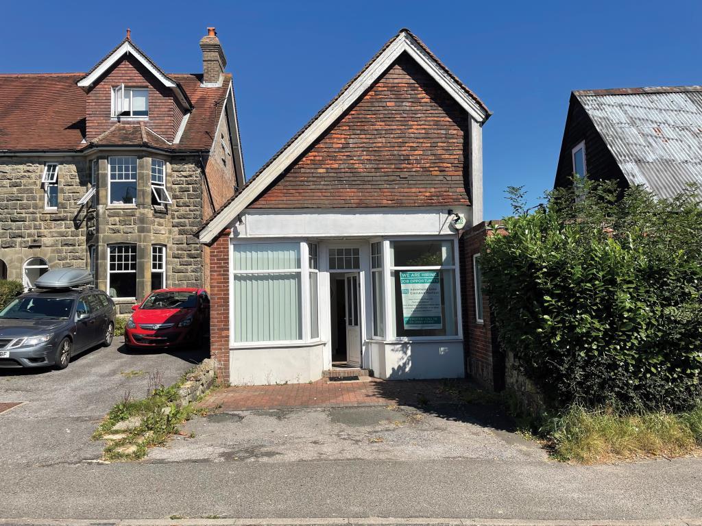MMG House, Crowborough Hill, Crowborough, East Sussex Detached house