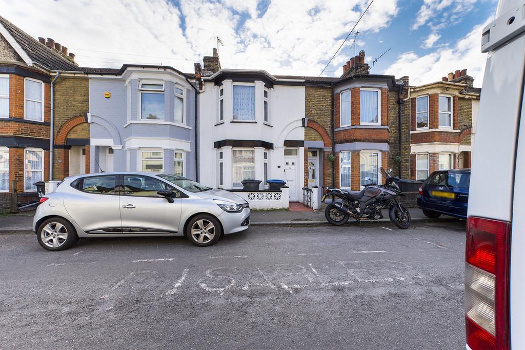 Balfour Road, Dover 2 bed terraced house £179,950