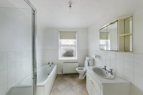 20 Balfour Road, Dover, CT16 2NQ