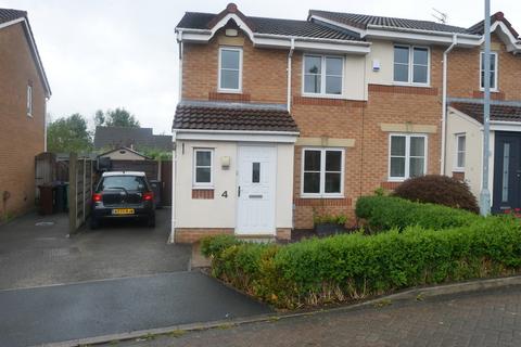 4 bedroom semi-detached house to rent - Elsworth Close, Radcliffe, Manchester
