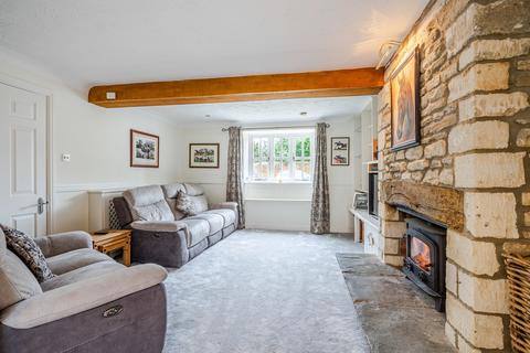 3 bedroom cottage for sale - Northend, Luckington