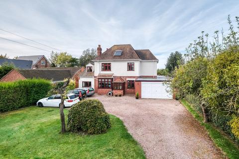 Orchard House Main Road, Hallow, Worcester, WR2 6PW