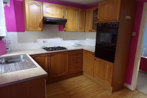 4 Appleton Court, Thornton, Bradford, BD13 3TD