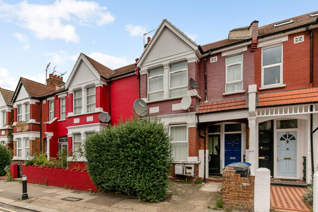 Drayton Road, London 2 bed apartment £375,000