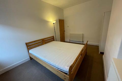 1 bedroom terraced house to rent, Barden Terrace, Armley