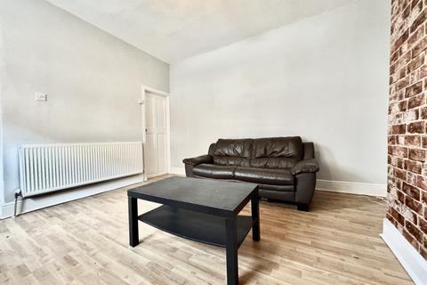 1 bedroom terraced house to rent, Barden Terrace, Armley