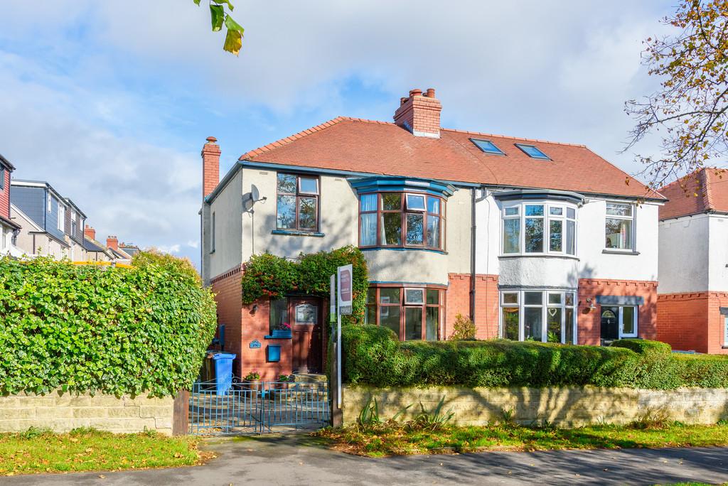 Manchester Road, Crosspool, Sheffield 3 bed semidetached house £334,995