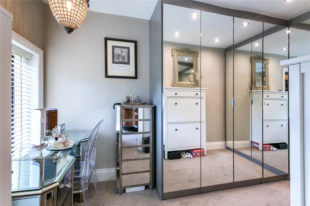 Master Dressing Room