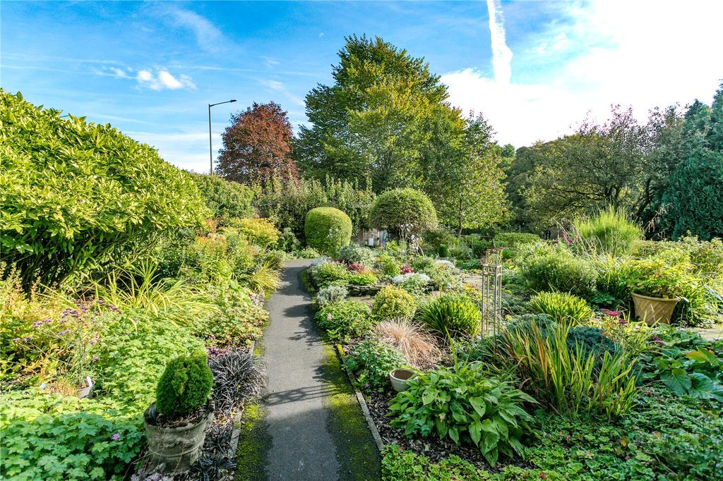 Side Garden
