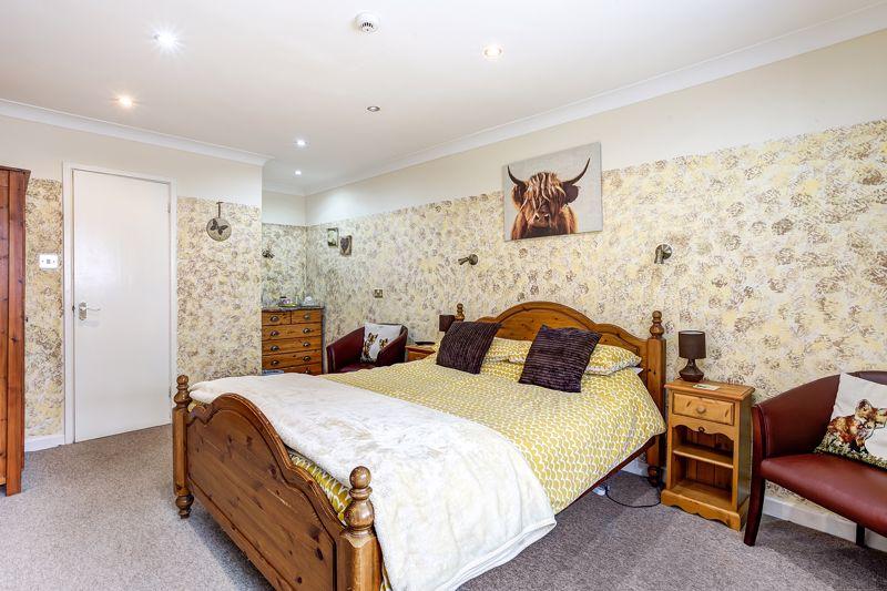 Guest suite
